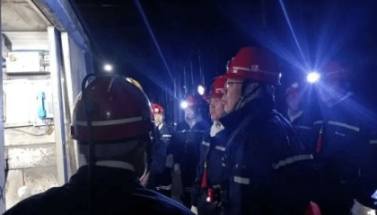 山西省委常委、常务副省长董晓宇在吕梁市下井检查煤矿安全生产