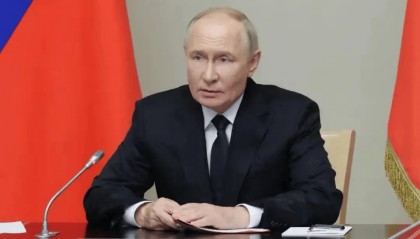 王毅的6个字,让俄罗斯彻底激动了,特朗普政府破防,阴谋彻底破碎