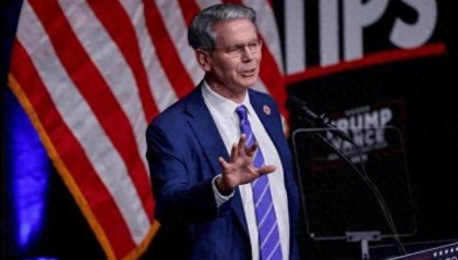 稀土出口暴涨660%！美国不许中国买2国石油，伊朗意外送来神助攻