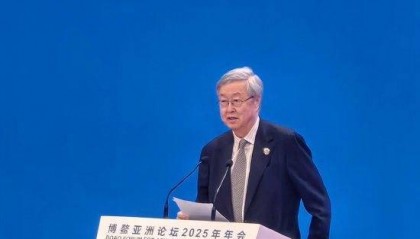 原央行行长周小川：还有近1亿人没有参保！这是必须解决的问题！养老保险发展还是不充分，我们需要增加居民收入