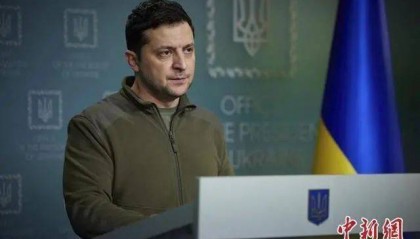 泽连斯基公布家庭年收入：约合230万人民币
