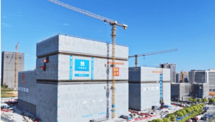 国产5G射频滤波芯片产业项目艾佛光通主体全面封顶