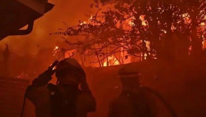 用温压弹帮助美国扑灭加州大火，这是地狱笑话吗？