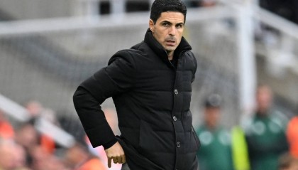 穆帅:中途接手的教练必须毫无怨言适应阵容 纽卡走在正确道路上