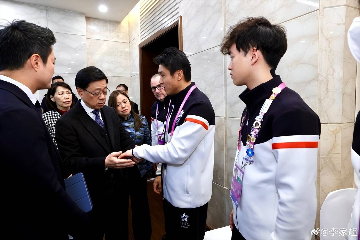 国际冰球总会裁定四名土库曼斯坦球员蓄意施袭，将不能参与亚冬会余下赛事