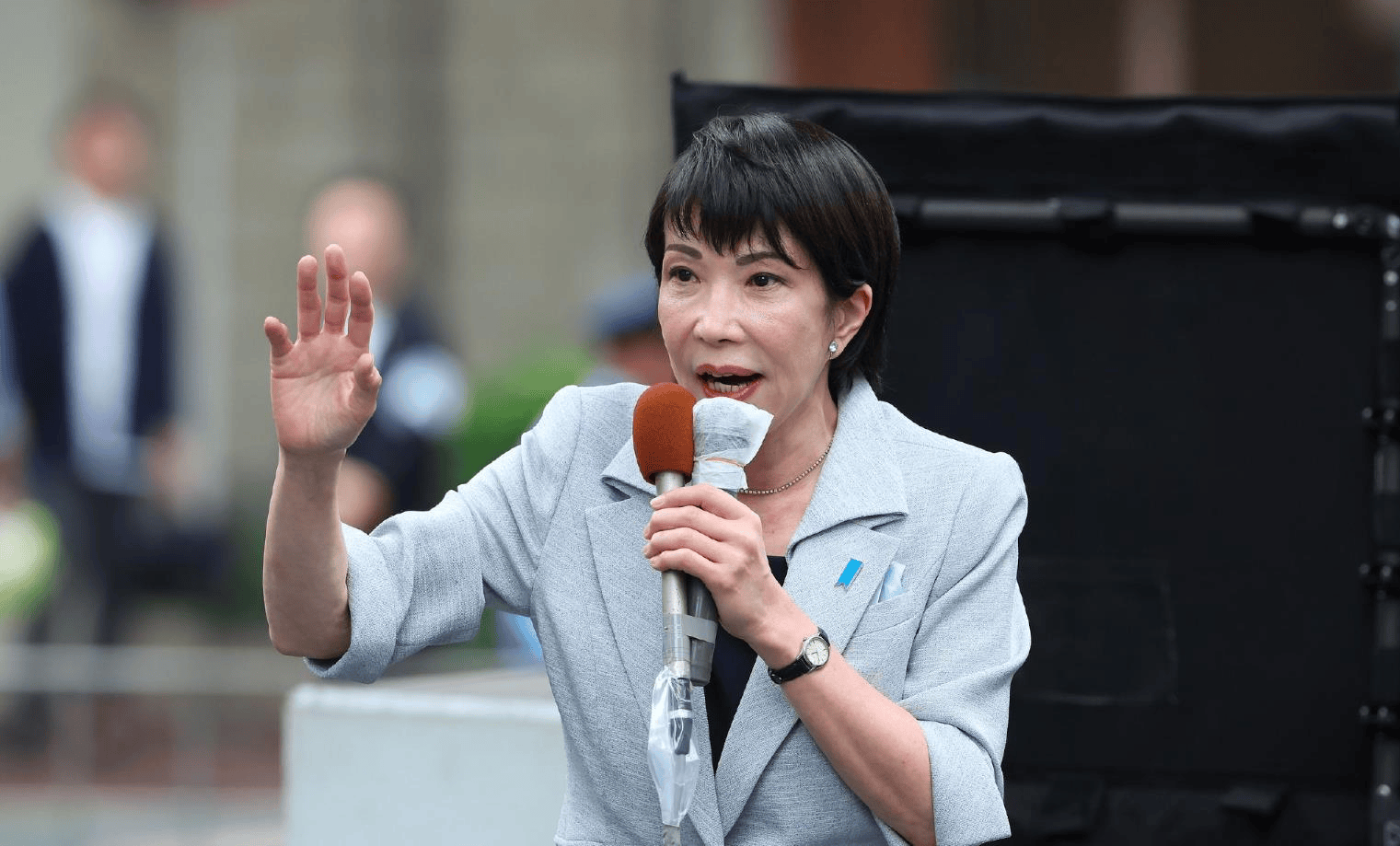 中方一剑封喉，美日集体收破烂，高市不再无脑反华，就等11月来华
